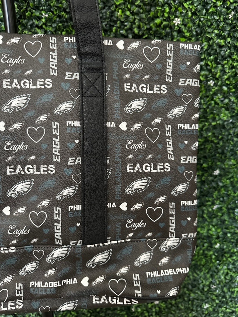 Philadelphia Eagles Logo Love Tote Bag #88 - Picture 7 of 8